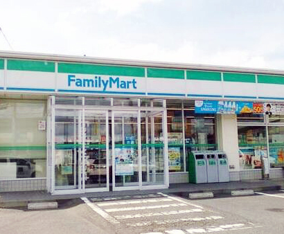 ファミリーマート盛岡西青山二丁目店距離：694m