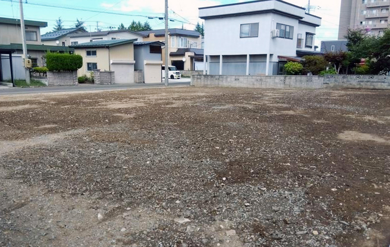 弘前市城東中央3①