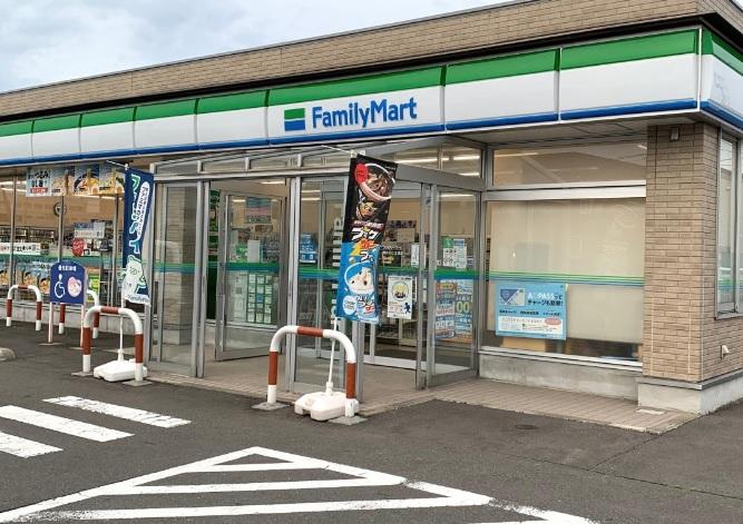ファミリーマート青森石江江渡店:徒歩16分