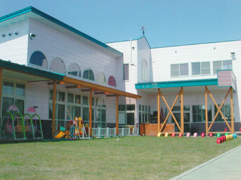 城東保育園:徒歩6分