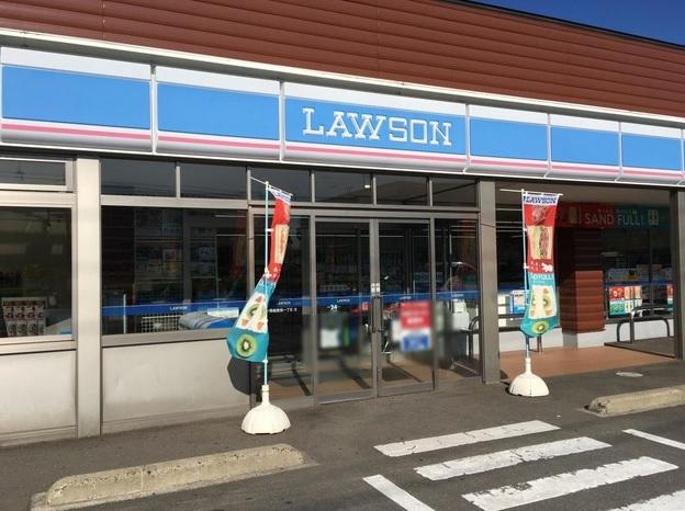 ローソン青森里見店：徒歩6分