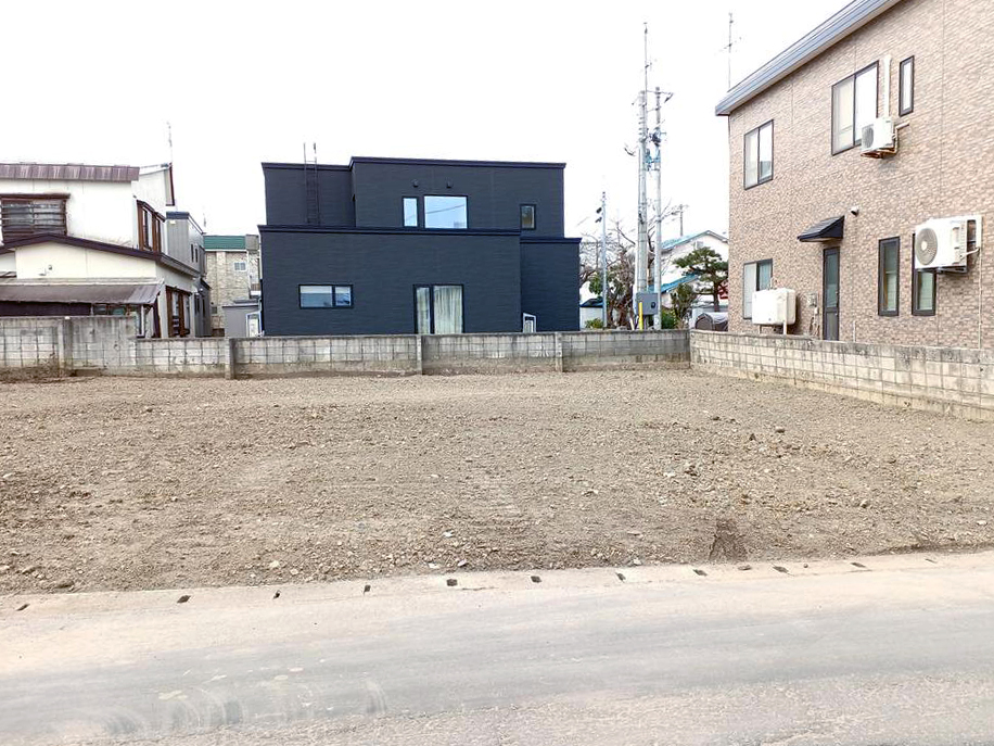 青森市中佃3丁目B