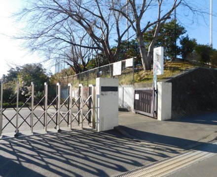 仙台市立西山中学校徒歩10分