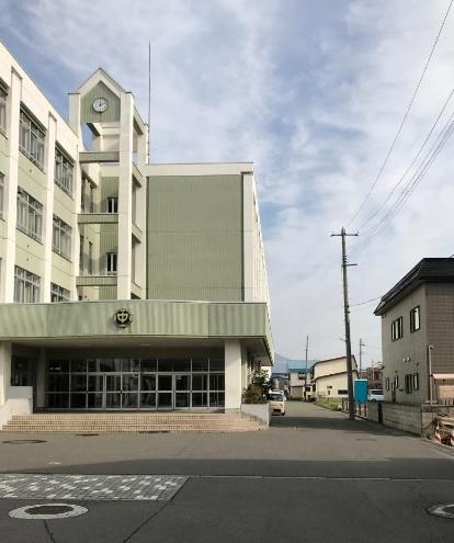 青森市立造道中学校：徒歩20分