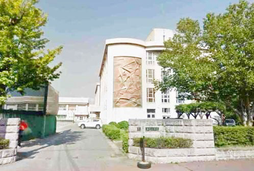 青森市立浪打小学校：徒歩10分