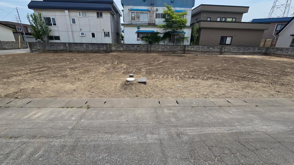 青森市浪館前田2①