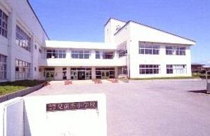 盛岡市立見前南小学校:徒歩15分