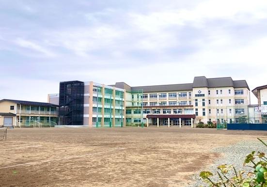 盛岡市立仙北中学校:徒歩25分