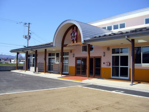 認定こども園赤石幼稚園：徒歩3分