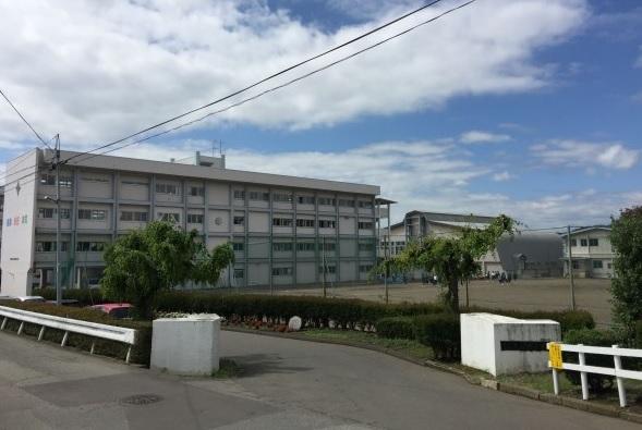 盛岡市立黒石野中学校:徒歩7分